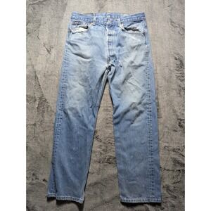 Vintage Levi's 501 Button Fly Straight Leg Jeans Men's Size 35x31 Medium Wash